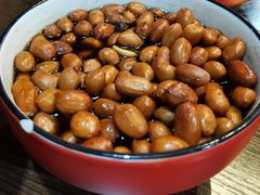 -虾弄弄海派小龙虾·牛羊蝎子火锅