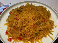 小米土豆丝-辣小妮de川菜馆(红旗Mall店)