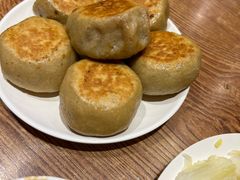 -清真吴记门钉肉饼·喜多利