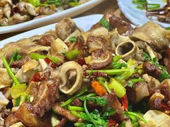 -超越海鲜屋(飞龙物业店)