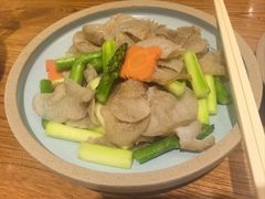 -垚慈居素食(华发新城店)