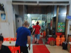 -阿阳牛腩腌面店