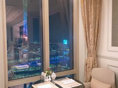 -广州富力丽思卡尔顿酒店