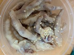 盐焗鸡爪-爱乐信甜品(石湾店)