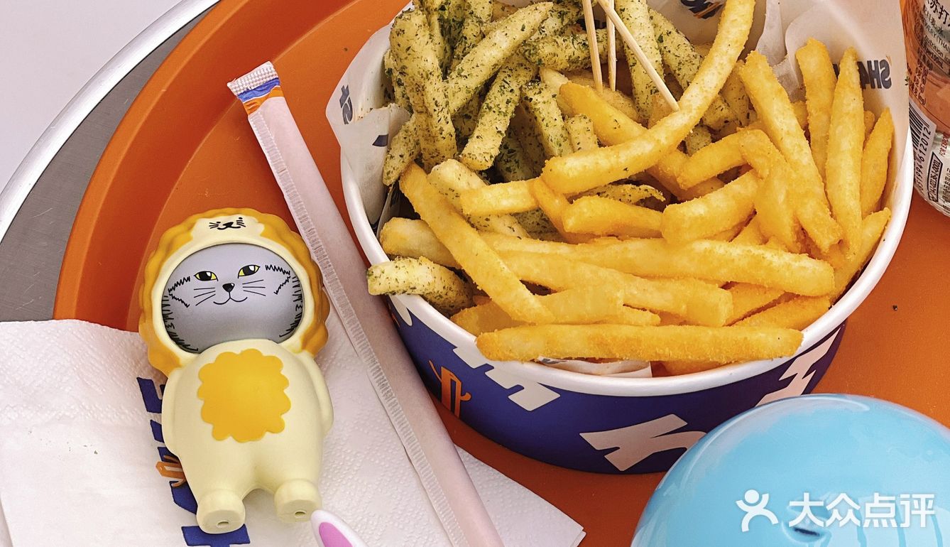 【探店】 SH4KE🍟卖潮玩的薯条店🍟