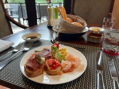 -杭州西子湖四季酒店-WL BISTRO西湖餐厅(灵隐路店)