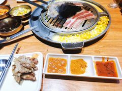 -弘益铭家九炙社韩国烤肉料理(尚美店)