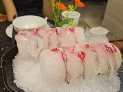 -得意咚瓜·顺德鱼生·冬瓜火锅(深圳首店)