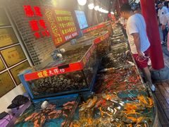 -谊荣海鲜大牌档(石湖店)