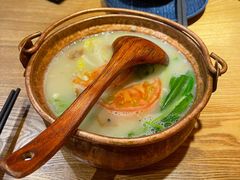 蒙自过桥米线-麦麦山云南菜(复地活力城店)