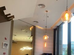 -斯普汇生蚝牛排馆(中骏世界城店)