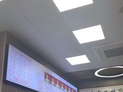 -陇上全荟兰州传统牛肉面(延吉路店)