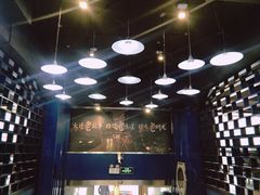 -马路边上·小海鲜烧烤(八一路店)