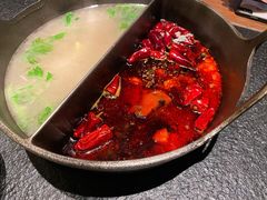 四季草本鸳鸯锅-盡膳口福跷脚牛肉火锅(北美新天地店)