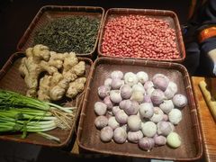 -瑶王府·广西菜(金阳路店)