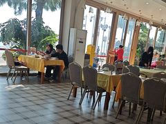-鹏城人家海鲜酒家·23年老字号(较场尾店)