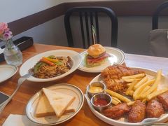 -Thanks美式餐厅(汉堡咖啡店)
