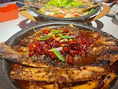 -鸣记脆皮烤鱼·海鲜烤鱼(三八广场店)