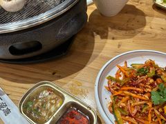 -青瓦餐厅·生鱼片·韩园烤肉(西塔店)