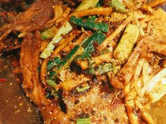 -嘎嘎鸭下巴·爆辣干锅(明教寺店)