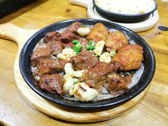 -老东镇啤酒屋海鲜加工·蒸汽海鲜·海鲜烧烤(台东店)