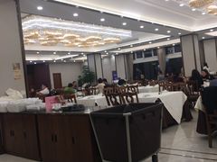 -怡园饭店-餐厅(四望亭店)