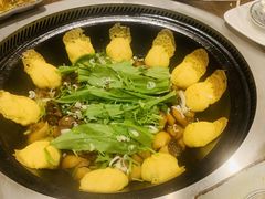 -万里闯关东铁锅炖菜馆(高新旗舰店)