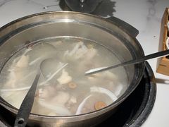 -三个椰子·现砍椰子鸡(金源CBD店)