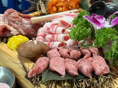 -香猪坊韩国烤肉专属门店(魏公村店)