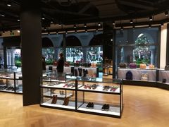 -GIVENCHY(佛罗伦萨小镇奥莱店)