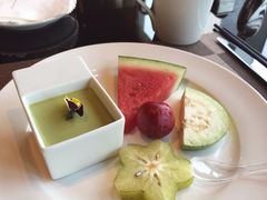 抹茶布丁-大中华希尔顿酒店-念自助餐·嗨啤·小龙虾