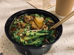 香辣牛腩面-食之六七·面(朝阳大悦城店)