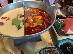 台式麻辣锅-湊湊火锅·茶憩(新中关购物中心店)