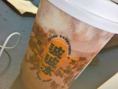 -喜茶(上海泰禾大厦店)