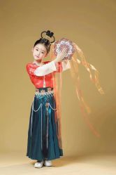 -经典婚纱摄影美学馆·私人定制
