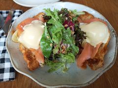 -ROAST coffee & eatery