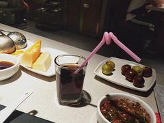 -海底捞火锅鲜切牛肉主题店(长寿路店)
