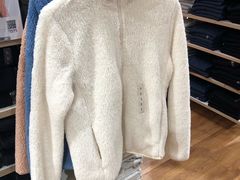 -优衣库(哈尔滨中央大街店)