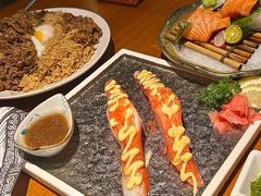 -枝魯枝魯自助料理