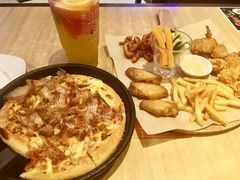 -必胜客(华南摩尔店)