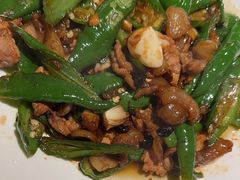 -呷湘厨·鱼汤捞饭·剁椒鱼头·辣椒炒肉(国家会展中心店)