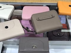 -Longchamp(佛罗伦萨小镇奥特莱斯店)