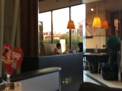 大堂-必胜客(东岳店)