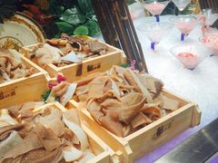 -V-ONE西雅图海鲜自助餐厅(仓山万达广场店)