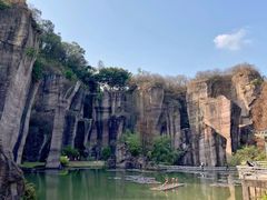 -广州莲花山旅游区