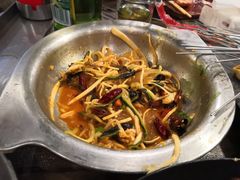 -破瓦寒窑·地摊烤羊排