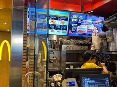 -麦当劳(星光行店)