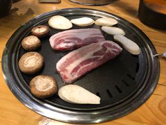 -极简·炭火烤肉主题餐厅·龙虾烧烤·烤羊排(宝龙店)
