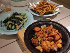 -荷花亭·湖北融合菜(中商广场店)