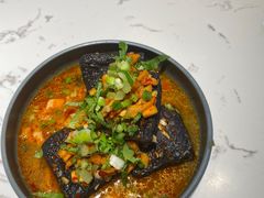 -百春原湖南牛肉粉(百联世纪店)